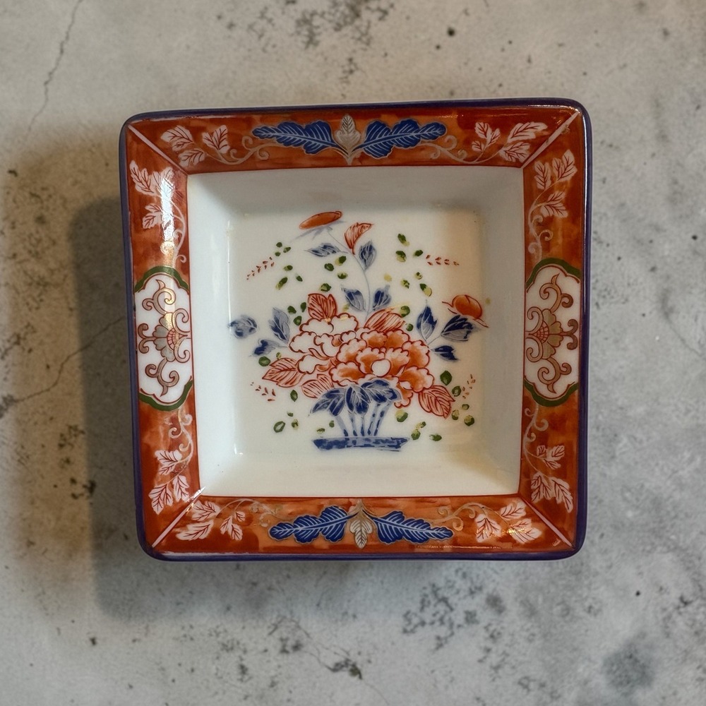 Takahashi San Francisco Porcelain Square Trinket Dish Floral Imari Japan 5 inch